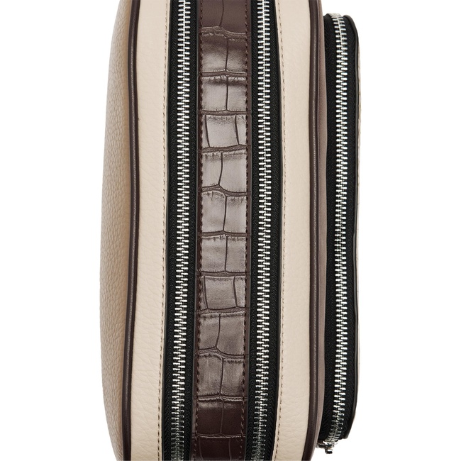 Фото ракурс 3 - Женская зеленая сумка Parfois артикул 241801 _GN SS2026