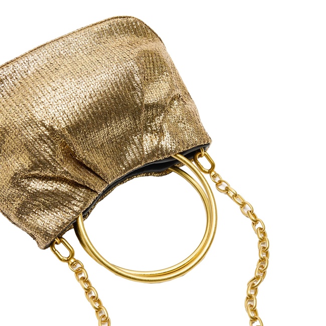 Жіноча золота сумка Parfois артикул 231137 _GD FW2025 Фото ракурс 3 - Жіноча золота сумка Parfois артикул 231137 _GD FW2025