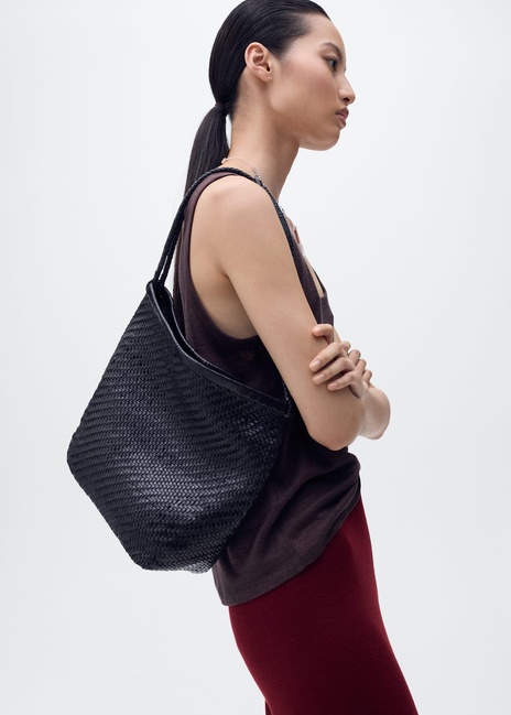 Фото ракурс 4 - Жіночі бордові брюки Mango артикул 17045149 76 1 season