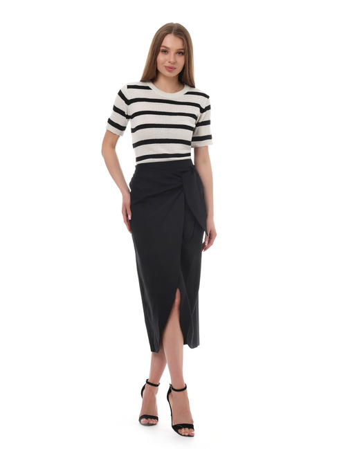 Женская черная юбка EQUILIBRI артикул W462 038 000 Black SS2025 Фото ракурс 3 - Женская черная юбка EQUILIBRI артикул W462 038 000 Black SS2025