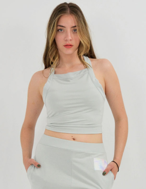 Женский серый топ KENDALL + KYLIE артикул KKW3611639 Grey SS2023 Фото ракурс 1 - Женский серый топ KENDALL + KYLIE артикул KKW3611639 Grey SS2023