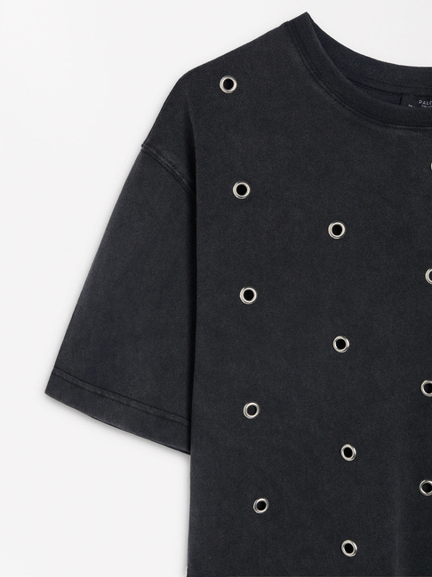 Жіноча сіра футболка Parfois артикул 228440 _GY FW2024 Фото ракурс 4 - Жіноча сіра футболка Parfois артикул 228440 _GY FW2024