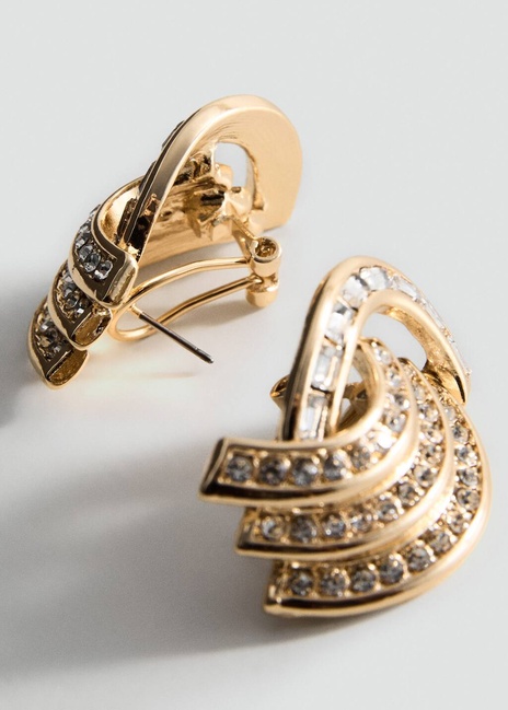 Жіночі золоті сережки Mango артикул 17018642 OR 1 season Фото ракурс 1 - Жіночі золоті сережки Mango артикул 17018642 OR 1 season