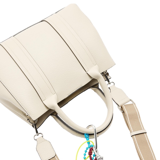 Фото ракурс 3 - Жіноча молочна сумка Parfois артикул 230579 _EC FW2025