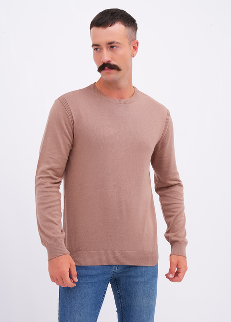 Фото ракурс 1 - Чоловічий бежевий джемпер EQUILIBRI артикул M345 002 000 Beige FW2025