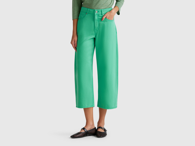 Женские зеленые штаны Benetton артикул 4LEDDF09P 901 25P Фото ракурс 1 - Женские зеленые штаны Benetton артикул 4LEDDF09P 901 25P