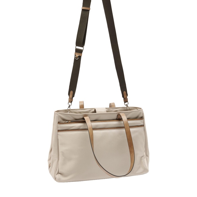 Фото ракурс 2 - Женская молочная сумка Parfois артикул 236809 _EC FW2025