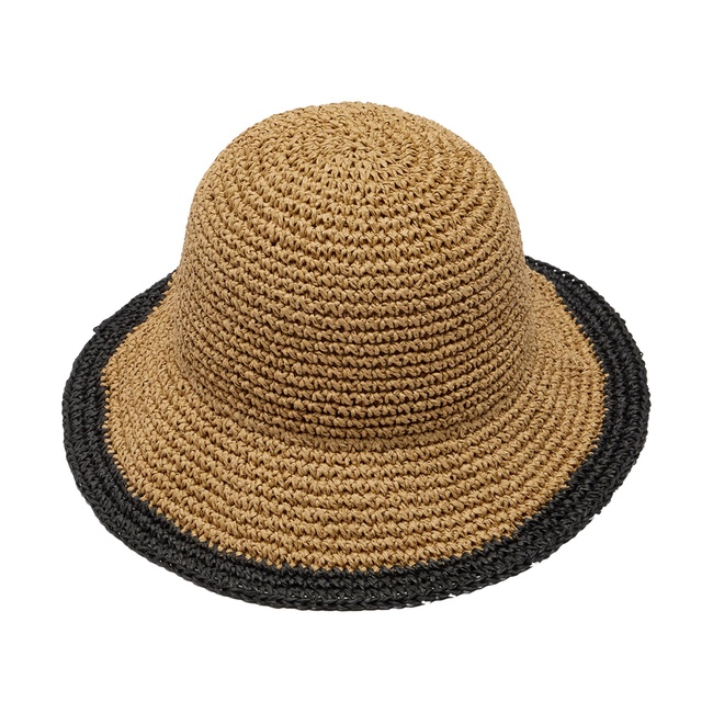 Жіночий бежевий капелюх Parfois артикул 232885 DNC FW2025 Фото ракурс 2 - Жіночий бежевий капелюх Parfois артикул 232885 DNC FW2025