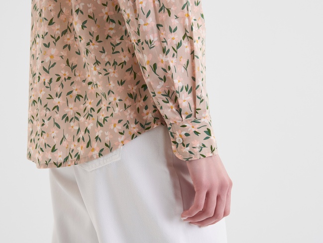 Жіноча бежева сорочка Benetton артикул 5Q6SDQ0AY 65W 25P Фото ракурс 5 - Жіноча бежева сорочка Benetton артикул 5Q6SDQ0AY 65W 25P