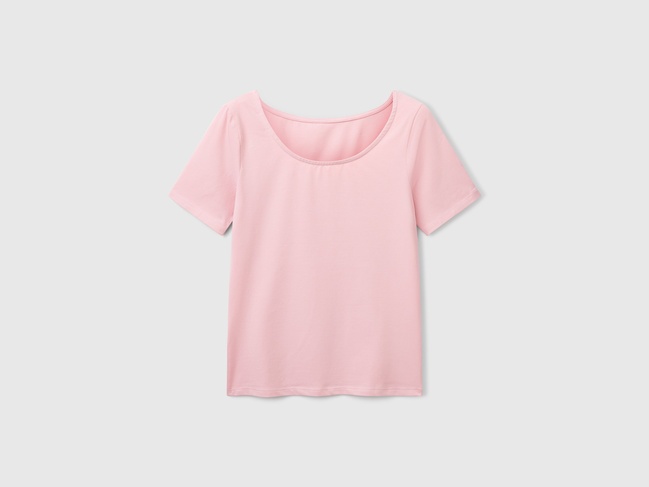 Фото ракурс 4 - Женская розовая футболка Benetton артикул 3FJHD109K 09J 25P