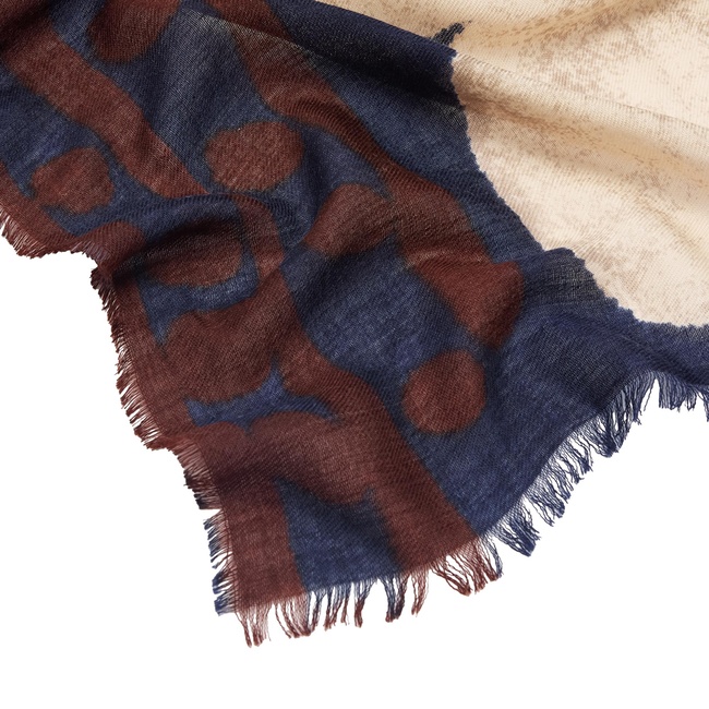 Жіночий бордовий шарф Parfois артикул 243171 _DM SS2026 Фото ракурс 3 - Жіночий бордовий шарф Parfois артикул 243171 _DM SS2026