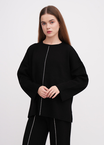 Фото ракурс 1 - Жіночий чорний светр EQUILIBRI артикул W391 053 100 Black FW2025