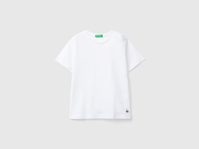 Фото ракурс 1 - Біла футболка для хлопчиків Benetton артикул 3I1XG106Z.P 101 24A