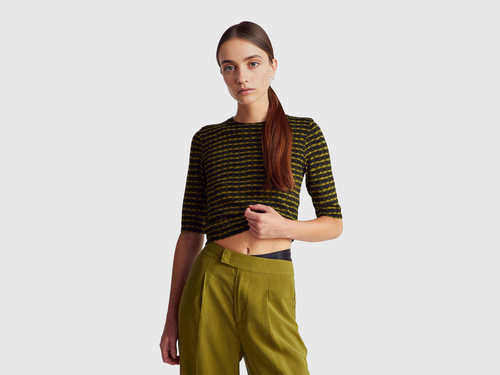 Фото ракурс 1 - Жіноча зелена футболка Benetton артикул 12F3D10EE 903 25A