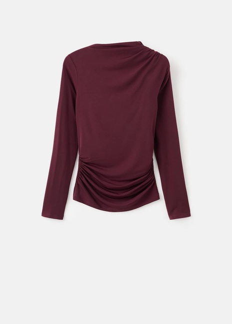Женская бордовая футболка Mango артикул 17037818 78 1 season Фото ракурс 3 - Женская бордовая футболка Mango артикул 17037818 78 1 season