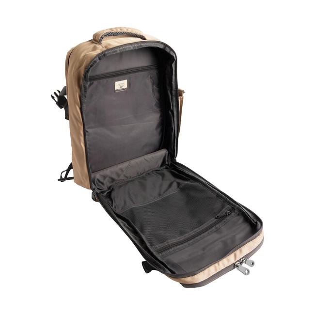 Жіночий коричневий рюкзак Parfois артикул 226558 _TU FW2025 Фото ракурс 4 - Жіночий коричневий рюкзак Parfois артикул 226558 _TU FW2025