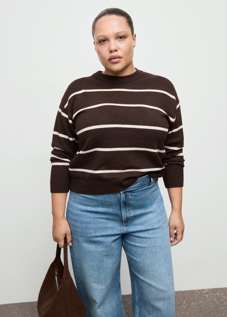 Жіночі сині джинси Mango артикул 27041231 TM 2 season Фото ракурс 7 - Жіночі сині джинси Mango артикул 27041231 TM 2 season