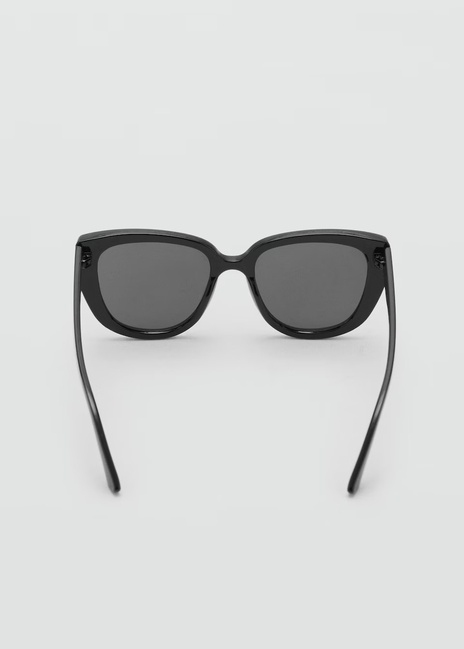 Жіночі чорні окуляри Mango артикул 17011130 99 1 season Фото ракурс 3 - Жіночі чорні окуляри Mango артикул 17011130 99 1 season