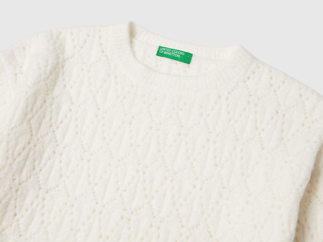 Фото ракурс 3 - Белый свитер для девочек Benetton артикул 1RG7C109A.G 074 25A