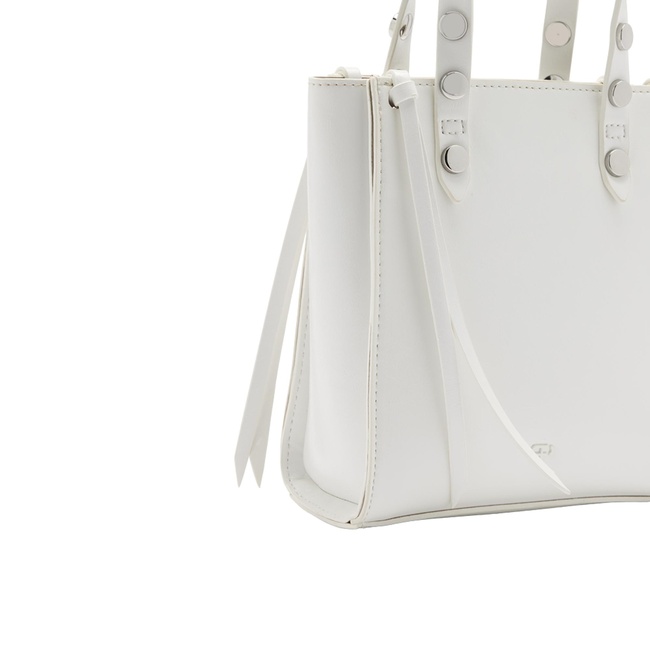 Жіноча біла сумка Parfois артикул 234359 _WT FW2025 Фото ракурс 4 - Жіноча біла сумка Parfois артикул 234359 _WT FW2025