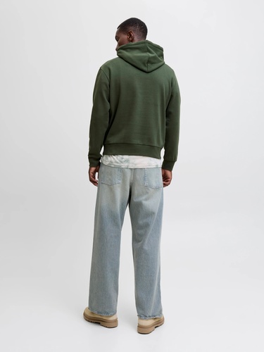 Фото ракурс 2 - Чоловіче зеленe худі Jack & Jones артикул 12278618 Duffel Bag FW2025