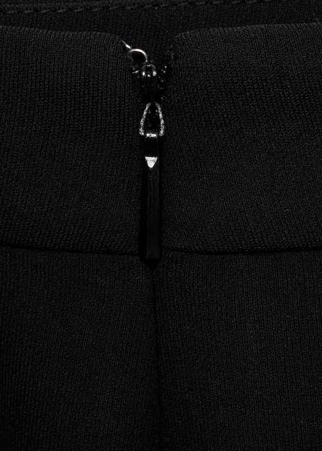 Жіночі чорні брюки Mango артикул 17024119 99 1 season Фото ракурс 6 - Жіночі чорні брюки Mango артикул 17024119 99 1 season