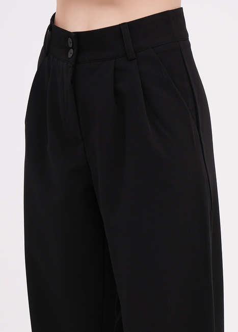 Фото ракурс 3 - Жіночі чорні брюки EQUILIBRI артикул W466 011 002 Black FW2025