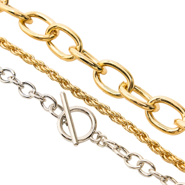 Женский золото-серебряный набор Parfois артикул 240046 _MM FW2025 Фото ракурс 2 - Женский золото-серебряный набор Parfois артикул 240046 _MM FW2025