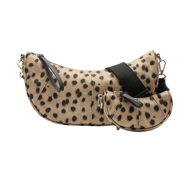 Жіноча молочна сумка Parfois артикул 240775 _EC FW2025 Фото ракурс 2 - Жіноча молочна сумка Parfois артикул 240775 _EC FW2025