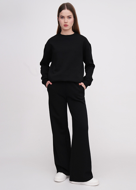 Фото ракурс 3 - Жіночі чорні штани EQUILIBRI артикул W291 052 200 Black FW2025