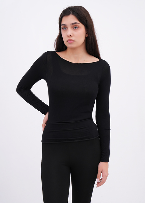 Жіночий чорний лонгслів EQUILIBRI артикул W215 026 000 Black FW2025 Фото ракурс 1 - Жіночий чорний лонгслів EQUILIBRI артикул W215 026 000 Black FW2025