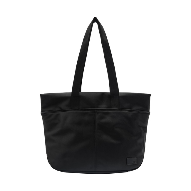 Женская черная сумка Parfois артикул 236808 _BK FW2025 Фото ракурс 1 - Женская черная сумка Parfois артикул 236808 _BK FW2025