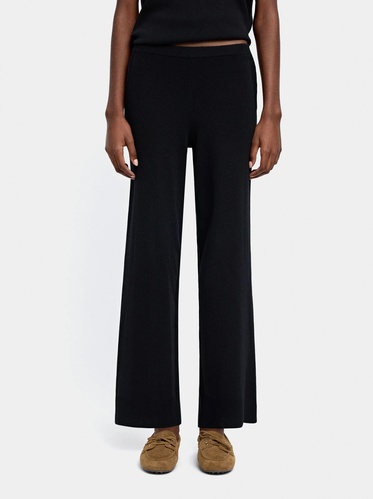 Фото ракурс 1 - Жіночі чорні штани Parfois артикул 235346 _BK FW2025