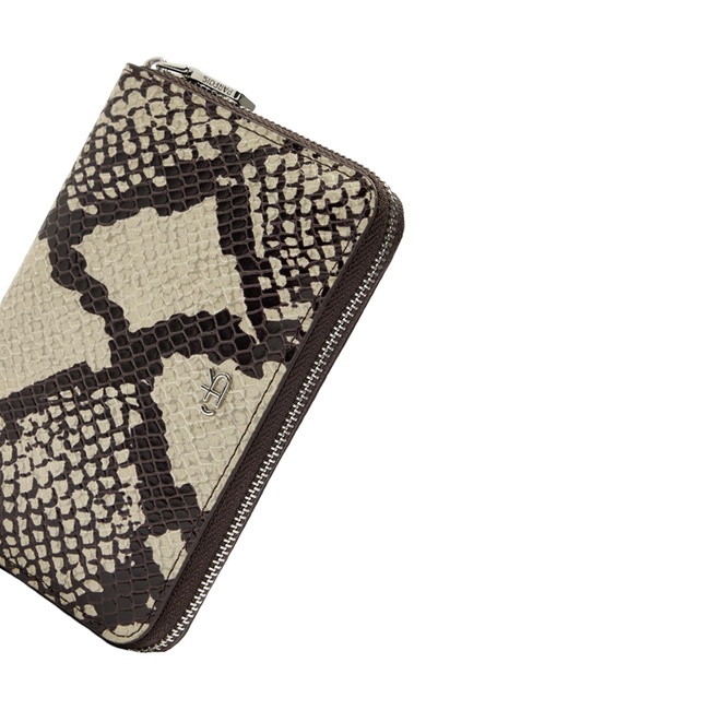 Фото ракурс 3 - Женский разноцветный кошелёк Parfois артикул 238859 _DM FW2025