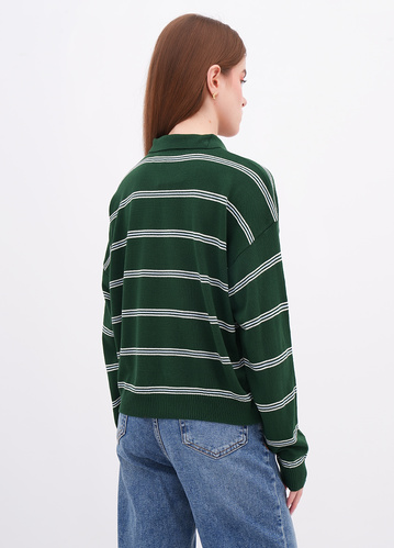 Фото ракурс 2 - Жіноча зелена футболка поло EQUILIBRI артикул W314 013 000 Green FW2025