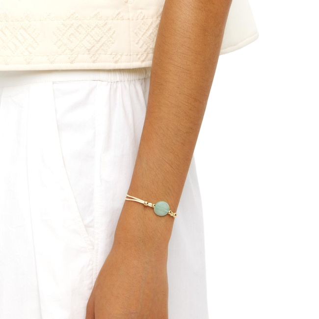 Женский белый браслет Parfois артикул 229953 _GN FW2025 Фото ракурс 4 - Женский белый браслет Parfois артикул 229953 _GN FW2025