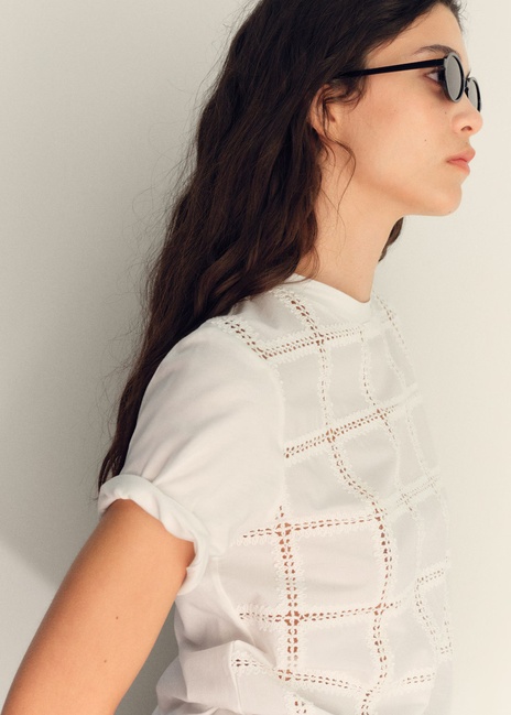 Фото ракурс 3 - Жіноча молочна футболка Mango артикул 17051213 02 1 season