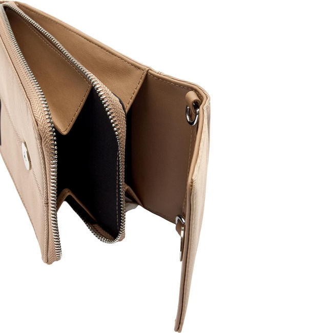 Фото ракурс 4 - Женский коричневый чехол Parfois артикул 237335 _TU SS2026