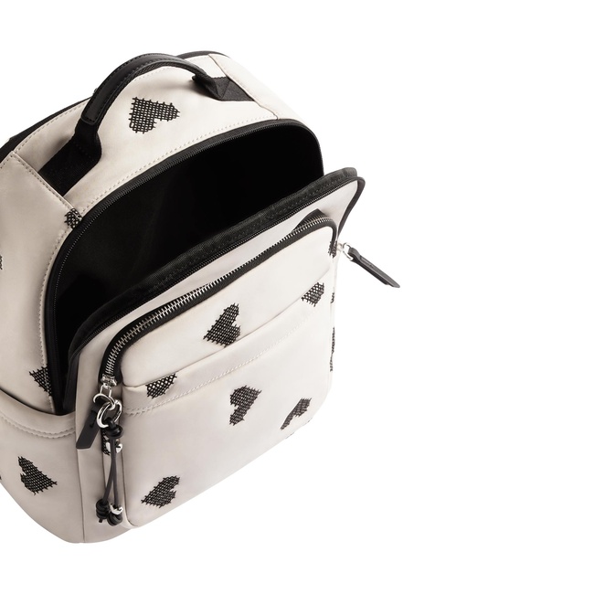 Фото ракурс 4 - Жіночий молочний рюкзак Parfois артикул 228722 _EC SS2025