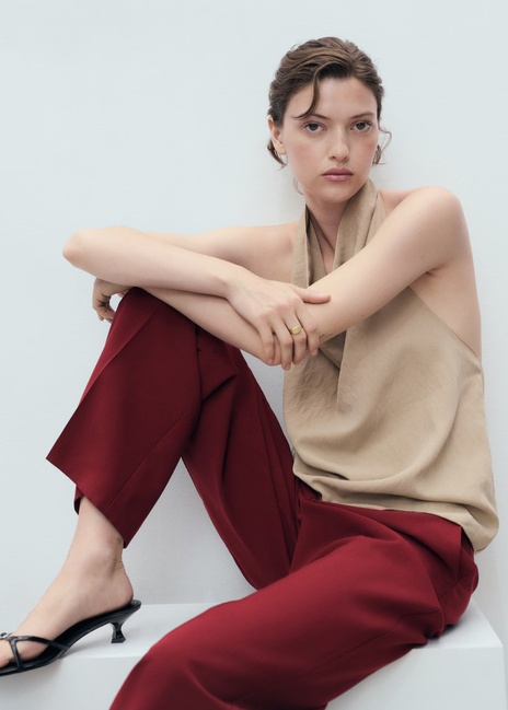 Фото ракурс 4 - Жіночі бордові брюки Mango артикул 17084078 76 1 season