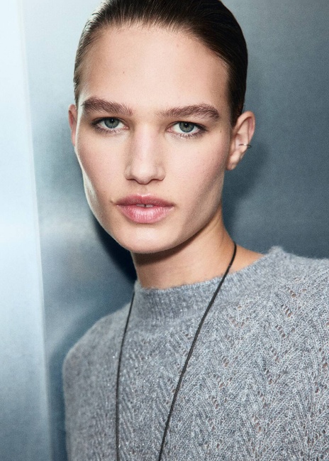 Фото ракурс 4 - Женский синий джемпер Mango артикул 17009120 57 1 season