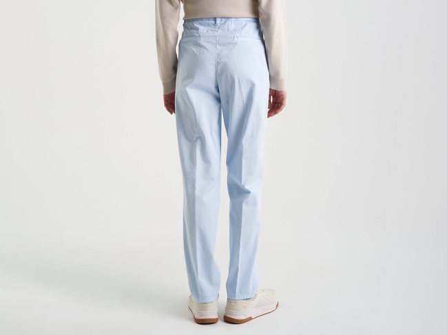 Фото ракурс 2 - Жіночі блакитні штани Benetton артикул 4GD7DF061 12J 25P