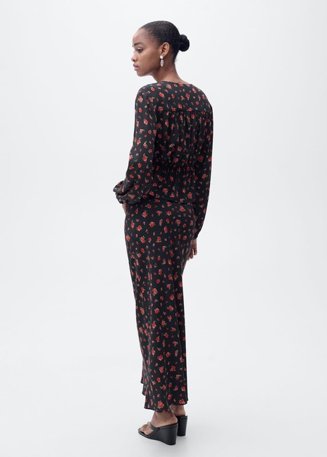 Жіноча чорна спiдниця Mango артикул 87077178 99 8 season Фото ракурс 2 - Жіноча чорна спiдниця Mango артикул 87077178 99 8 season