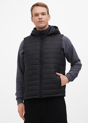 Фото ракурс 1 - Чоловічий чорний жилет EQUILIBRI артикул M NV Vest Noa Black FW2024